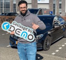 “Duidelijke lessen, goede instructeur. In één keer geslaagd!!” – Christian