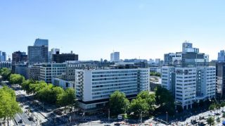 hotels celebrate christmas rotterdam Hilton Rotterdam