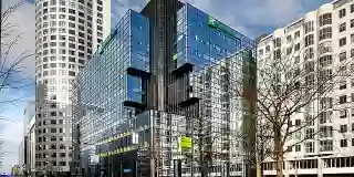 quinta gama restaurants rotterdam Holiday Inn Express Rotterdam - Central Station, an IHG Hotel