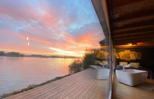 luxe chalets rotterdam Natuurhuisje Go With The Flow