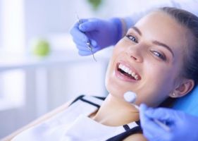 cursussen tandheelkundige implantologie rotterdam Tandartspraktijk Dentia