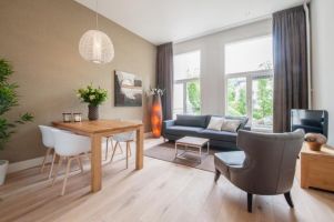 A modern and bright one bedroom apartment with a great location in the heart of Rotterdam’s city centre.