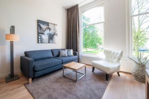 A modern and bright one bedroom apartment with a great location in the heart of Rotterdam’s city centre.