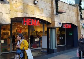winkels om brochures te kopen rotterdam HEMA